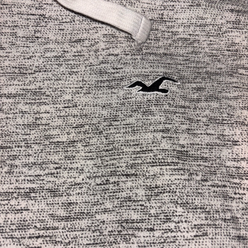 Hollister Light Gray Men's Hoodie - Picture 4 of 4
